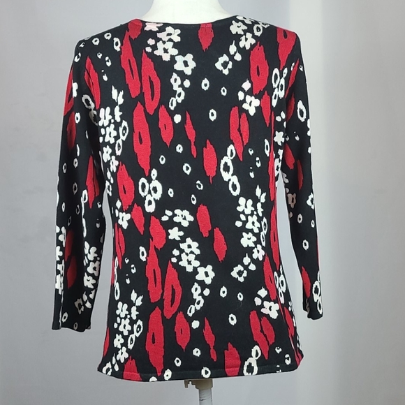 LH sport Sweater - Picture 5 of 16